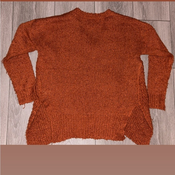 Heimish Women’s Size Small Copper Brown V-neck Sweater Relaxed Fit - Picture 6 of 6